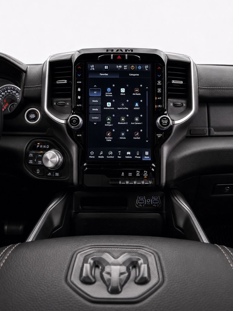 Used 2023 RAM 1500 Laramie AWD/4WD image 23