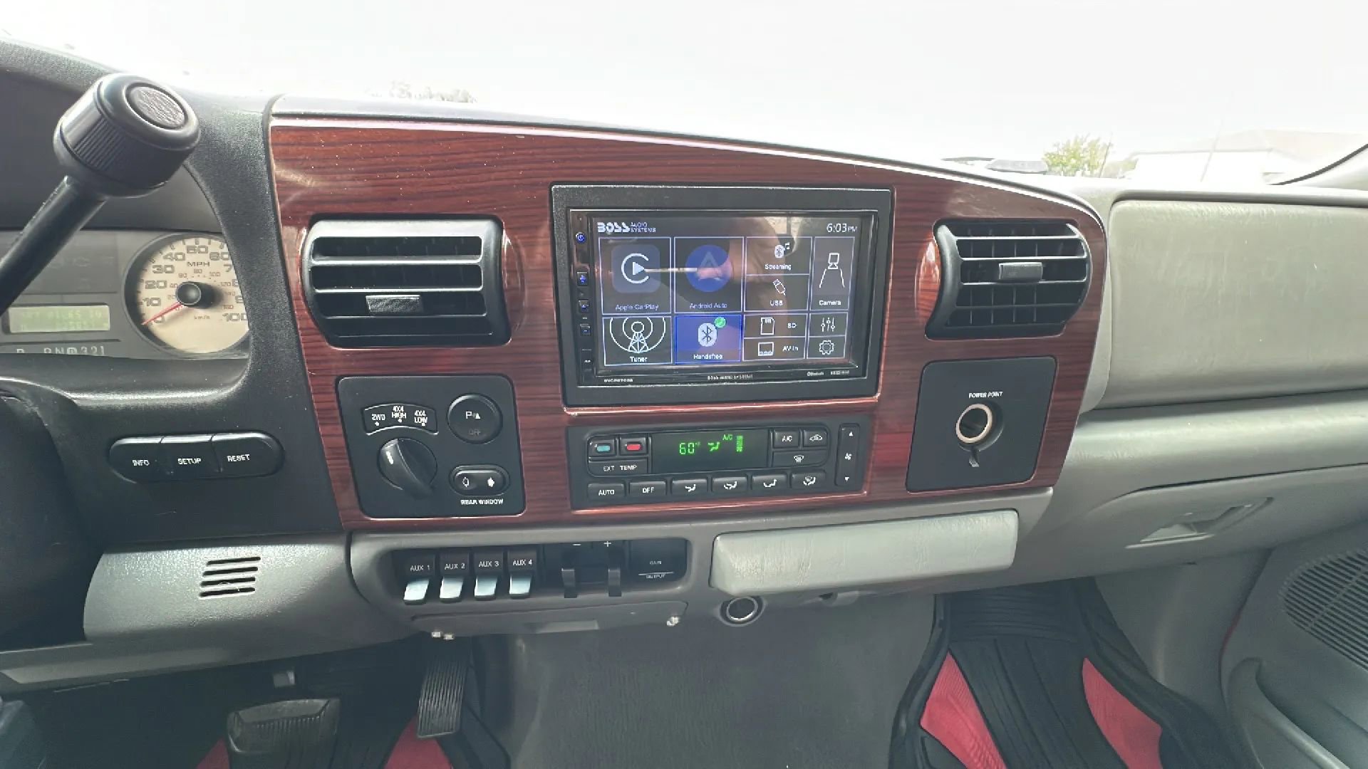 Used 2005 Ford F250 Lariat image 13