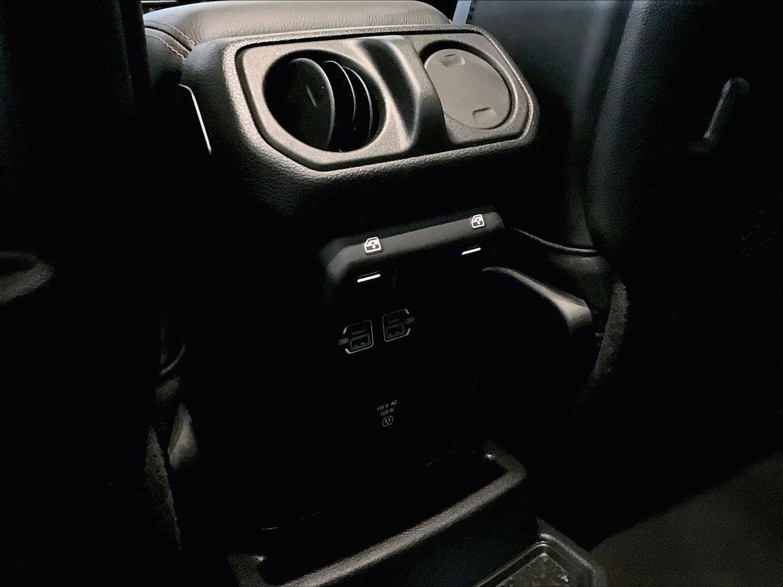 Used 2024 Jeep Wrangler Unlimited Rubicon AWD/4WD image 30