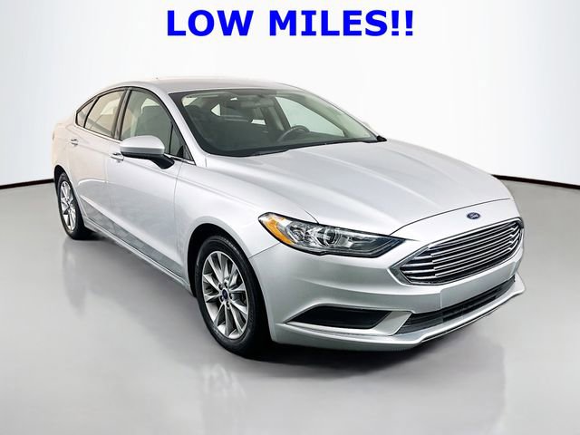 Used 2017 Ford Fusion SE