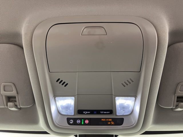 Used 2023 Chevrolet Equinox LT image 35