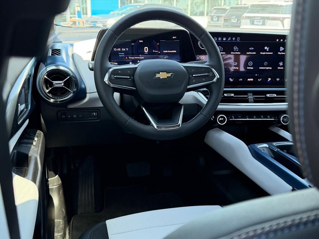 New 2026 Chevrolet Equinox EV LT AWD/4WD image 7