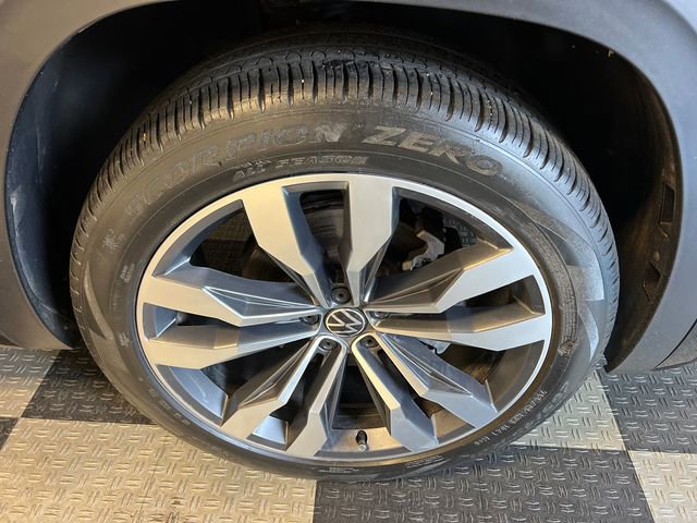 Used 2022 Volkswagen Atlas SEL Premium image 10