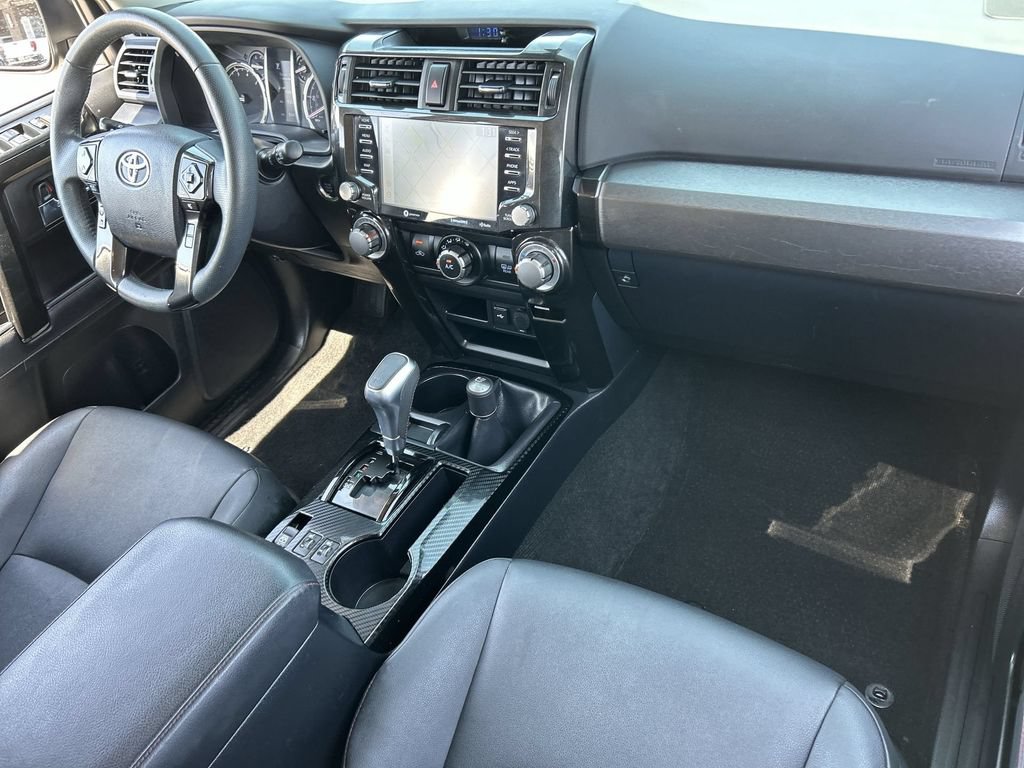 Used 2020 Toyota 4Runner TRD Off-Road Premium w/ Moonroof Package AWD/4WD image 30