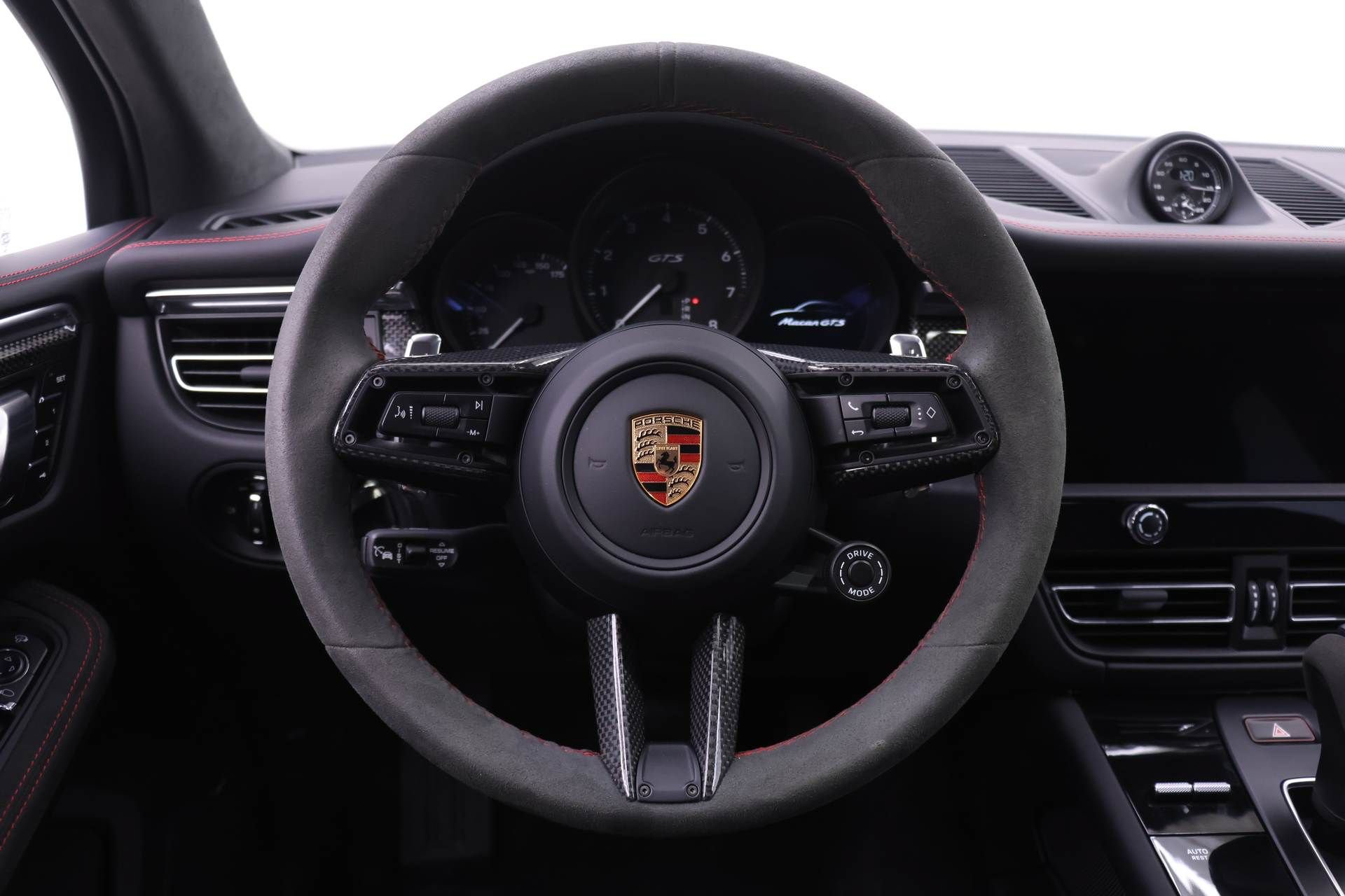 Used 2026 Porsche Macan GTS AWD/4WD image 21