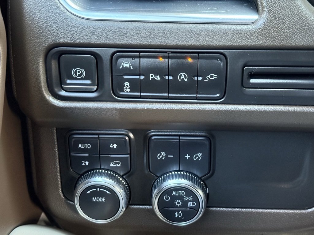 Used 2022 GMC Yukon SLE image 30