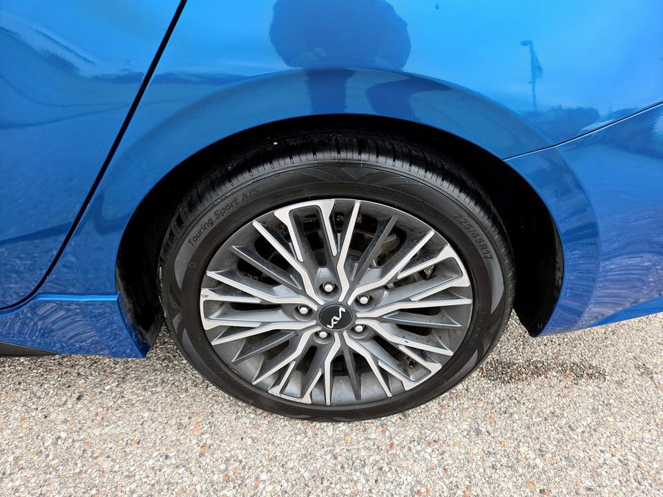 Used 2023 Kia Forte GT-Line w/ GT-Line Premium Package image 33