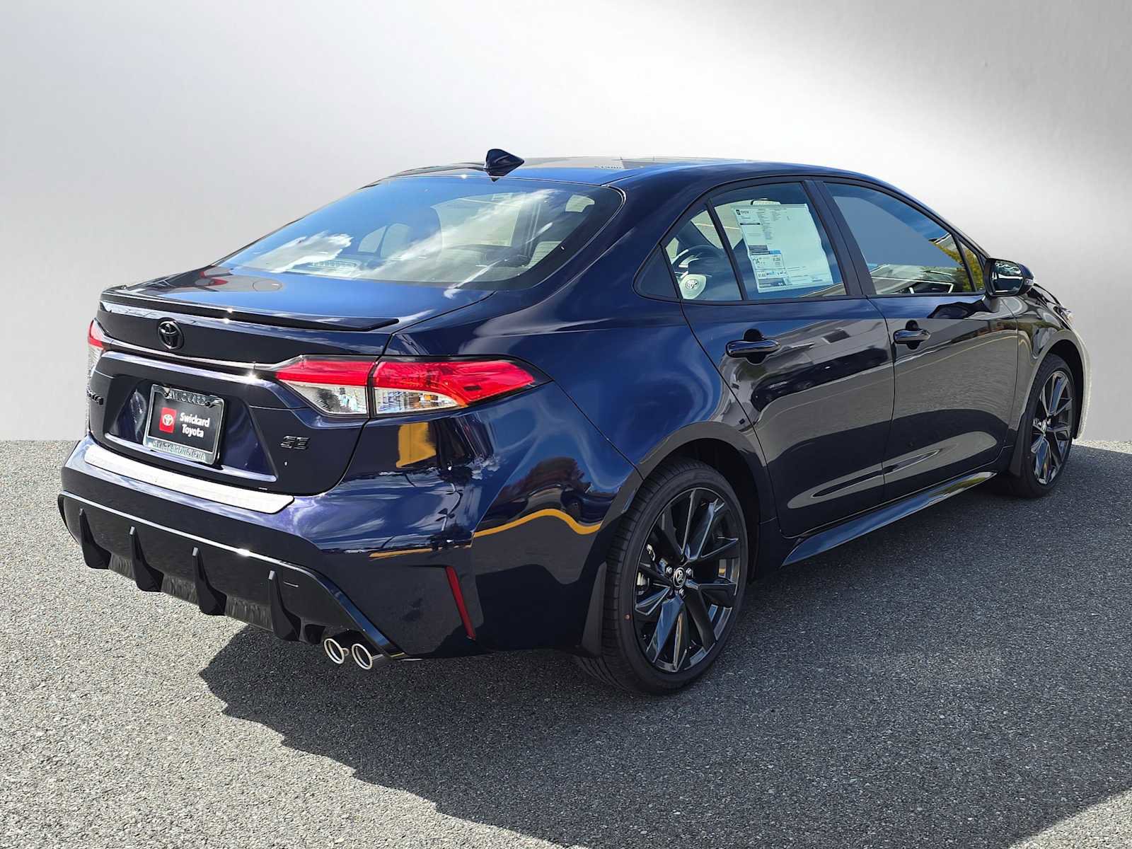 New 2026 Toyota Corolla SE image 3