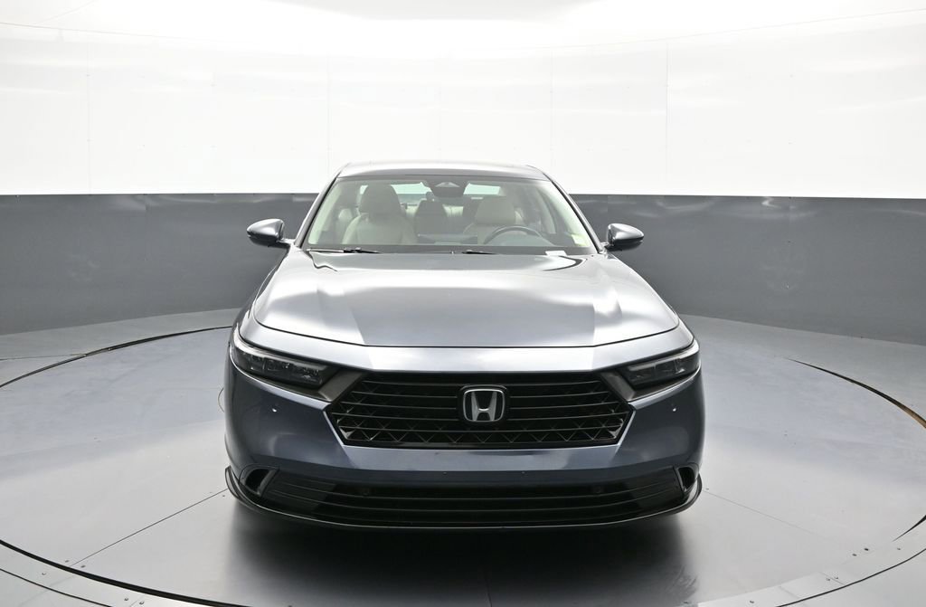 Certified 2023 Honda Accord EX-L image 2