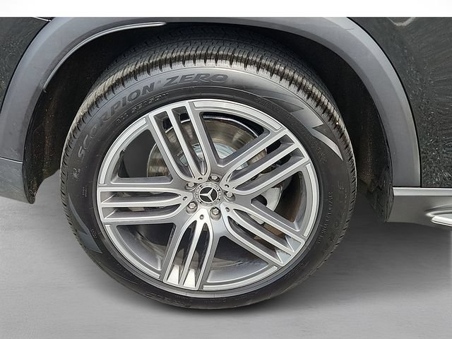 Used 2026 Mercedes-Benz GLS 450 4MATIC image 7