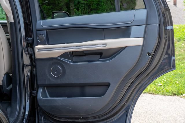 Used 2024 Ford Expedition Limited AWD/4WD image 92