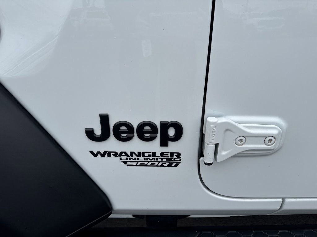 Used 2021 Jeep Wrangler Unlimited Sport image 28