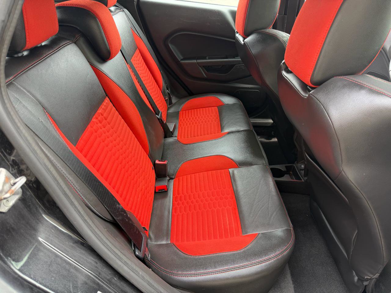 Used 2014 Ford Fiesta ST image 30