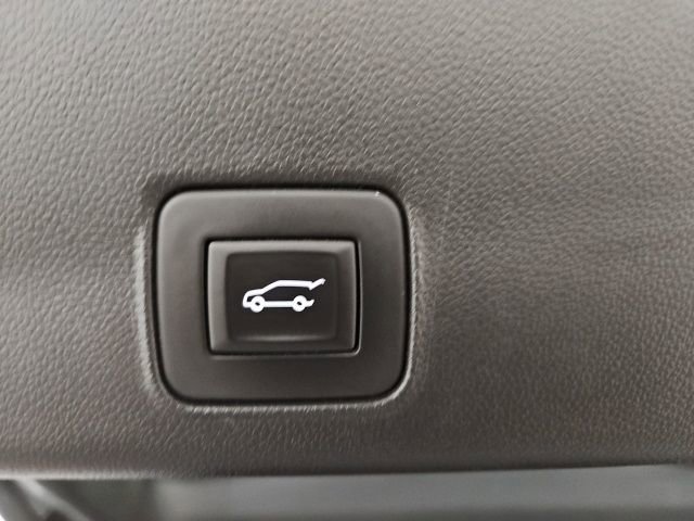 Used 2024 Chevrolet TrailBlazer RS w/ Convenience Package image 13