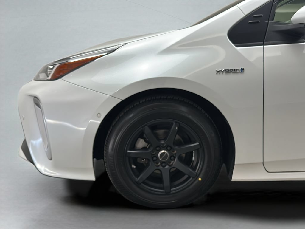 Used 2021 Toyota Prius LE w/ Carpet Mat Package (TMS) AWD/4WD image 9