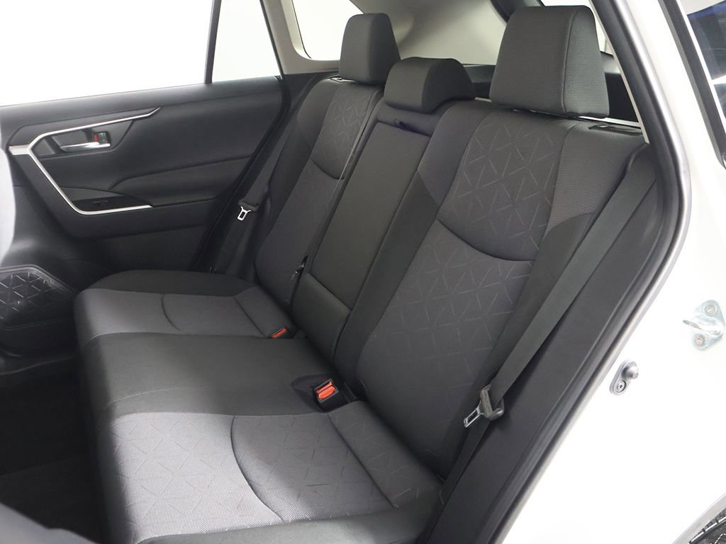 Used 2024 Toyota RAV4 XLE image 28