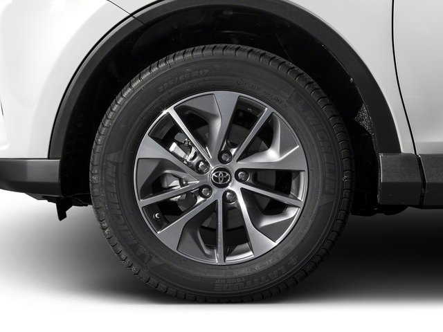 Used 2016 Toyota RAV4 Limited w/ Advanced Technology Package AWD/4WD image 13