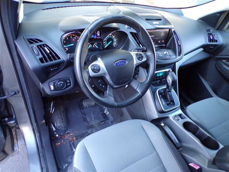 Used 2013 Ford Escape SE FWD image 13