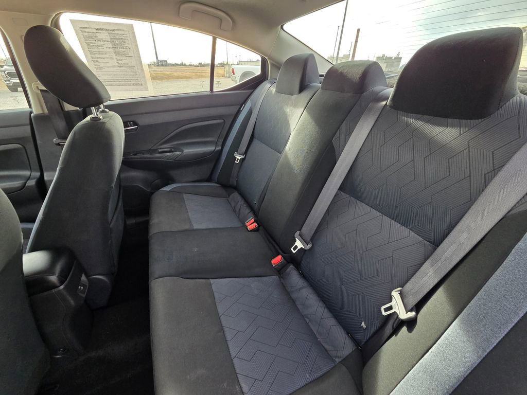 Used 2024 Nissan Versa SV w/ Trunk Package image 25