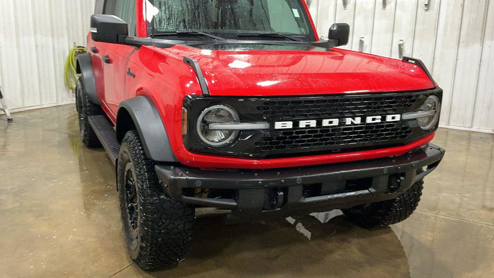Certified 2022 Ford Bronco Wildtrak image 3
