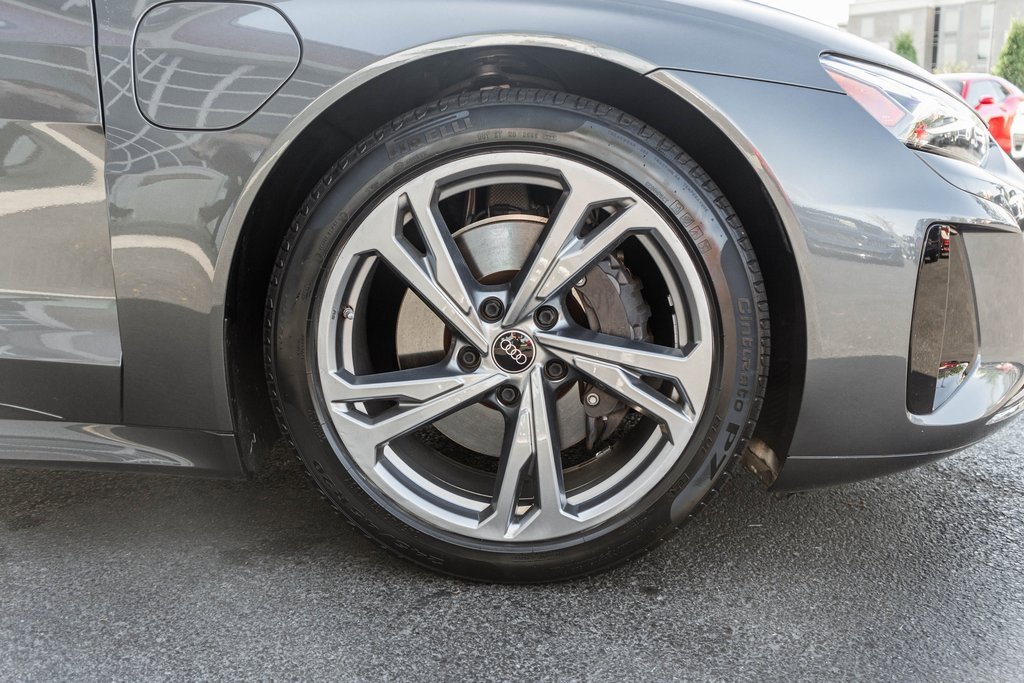Used 2022 Audi e-tron GT Premium Plus image 4