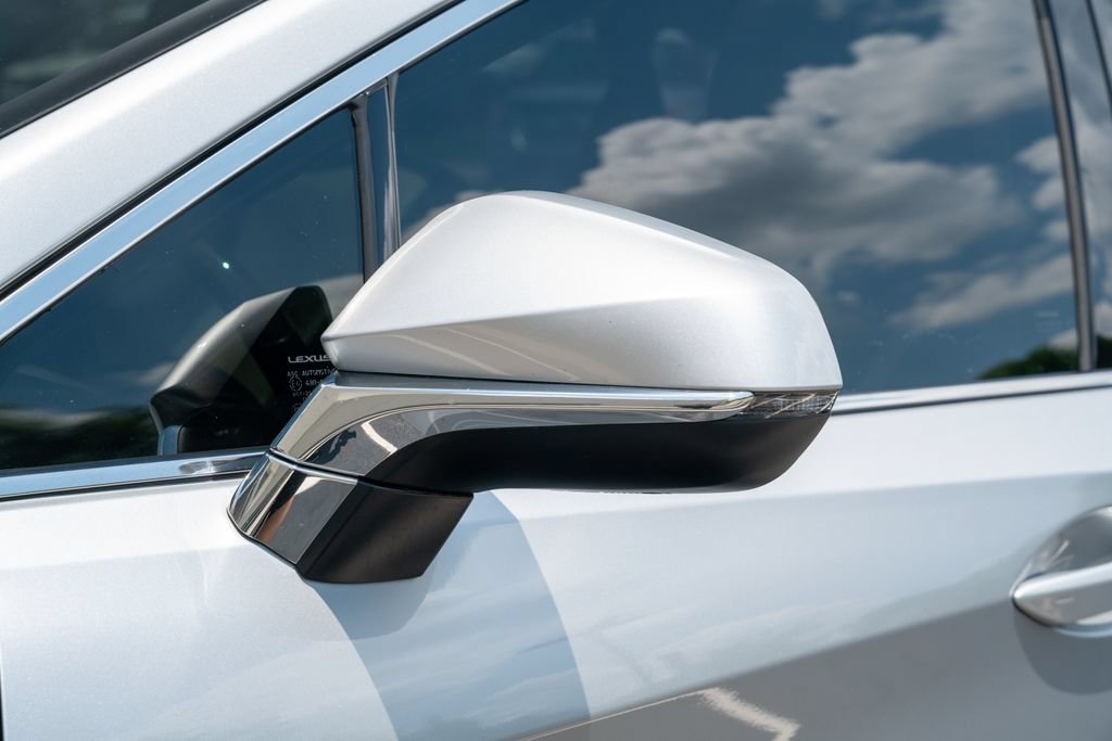 Used 2019 Lexus RX 350L FWD w/ Premium Package image 25