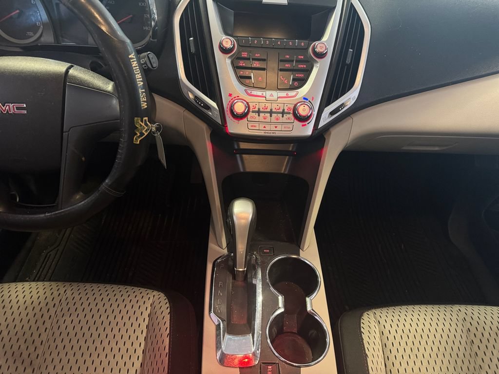 Used 2011 GMC Terrain SLE FWD image 11