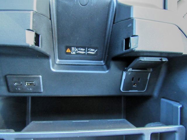 New 2026 GMC Sierra 3500 Denali w/ Denali Reserve Package image 22