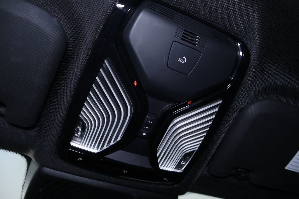 Used 2020 BMW X3 xDrive30e w/ Convenience Package image 32