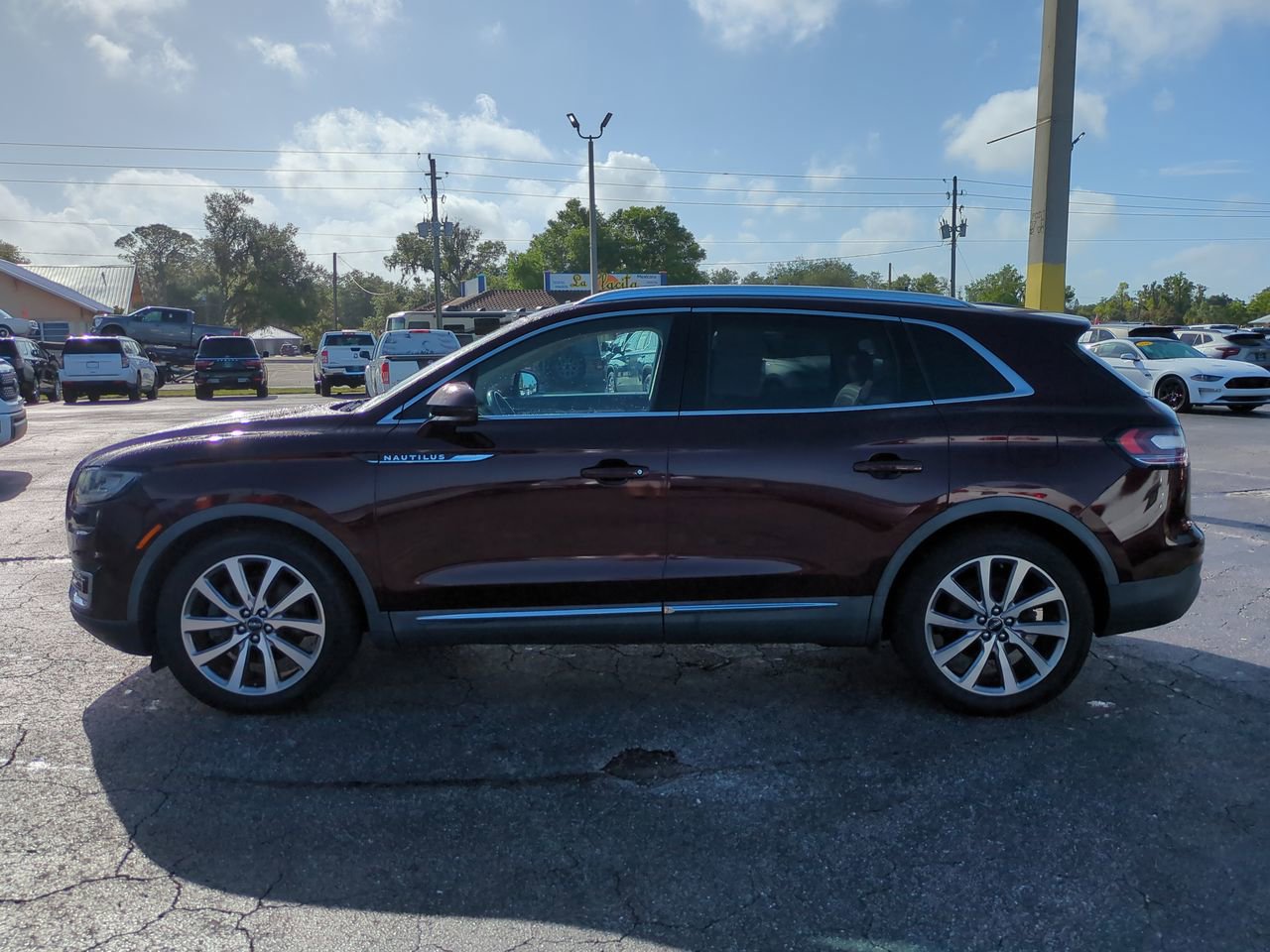 Used 2019 Lincoln Nautilus Select FWD image 7