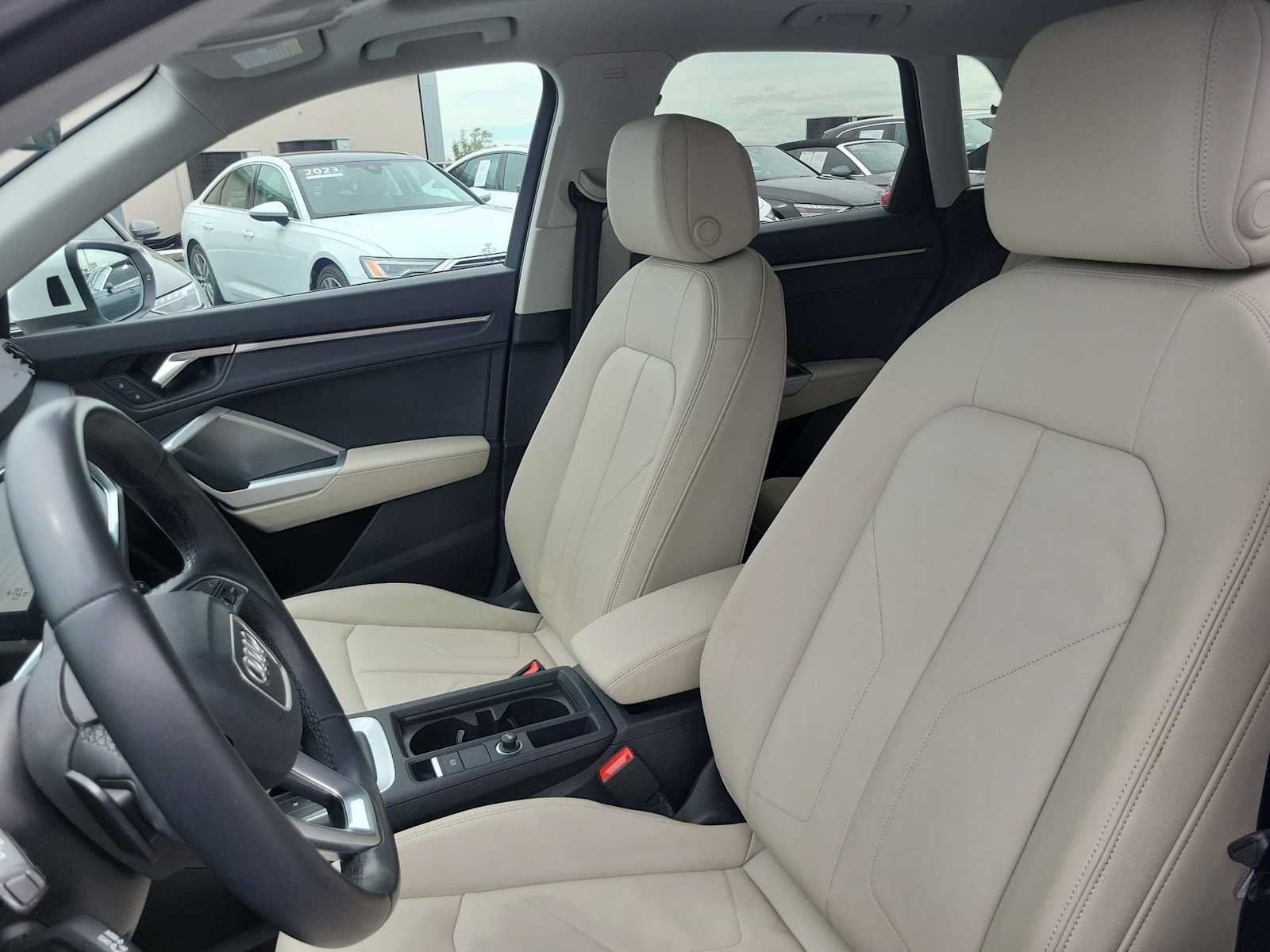Certified 2023 Audi Q3 2.0T Premium w/ Convenience Package AWD/4WD image 15