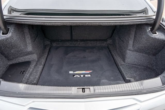 Used 2017 Cadillac ATS V w/ Luxury Package RWD image 28