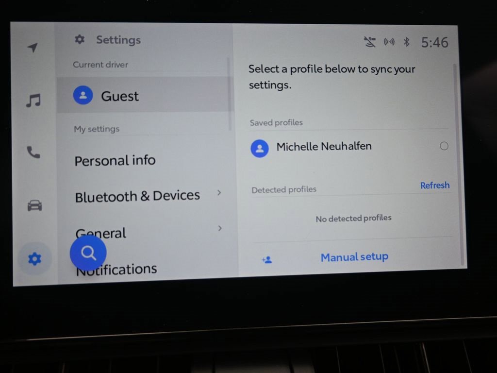 Used 2024 Toyota RAV4 XLE image 32
