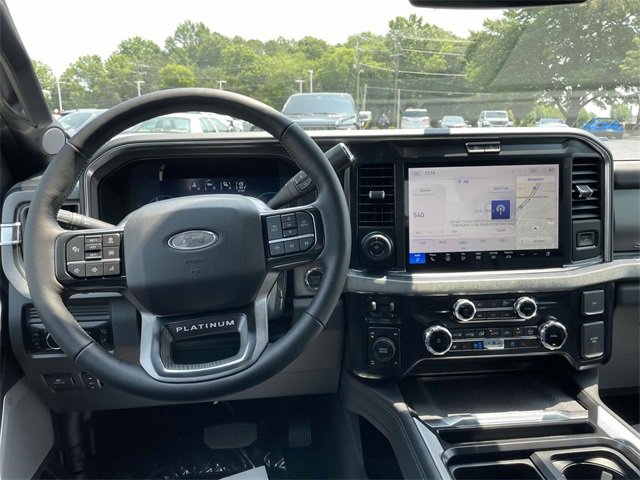 New 2025 Ford F350 Platinum w/ FX4 Off-Road Package image 13