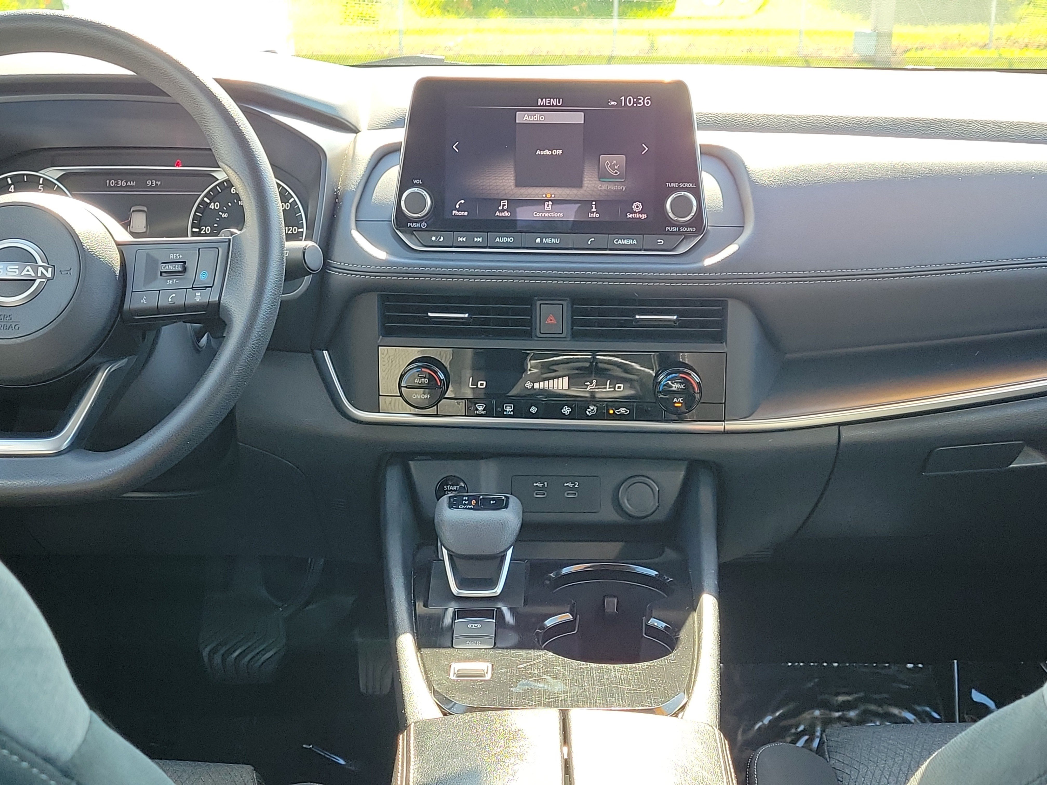 Used 2024 Nissan Rogue SV FWD image 16