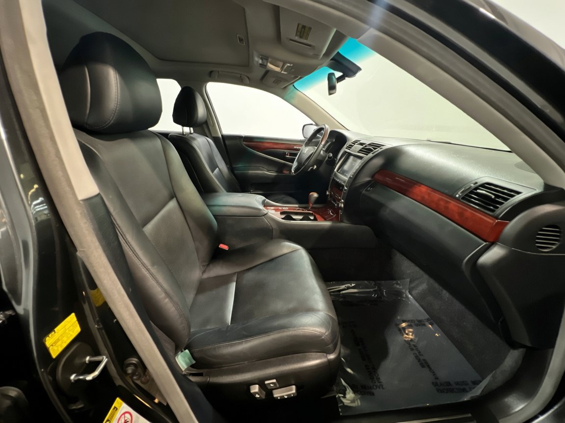 Used 2009 Lexus LS 460 L w/ Preferred Accessory Pkg RWD image 23