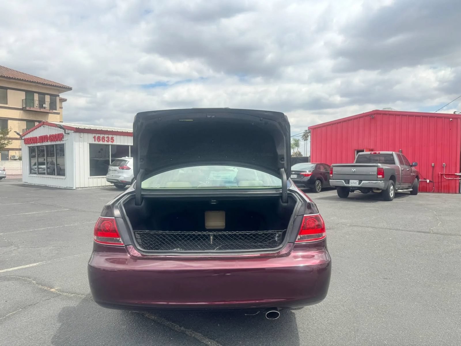 Used 2005 Lexus ES 330 FWD image 7