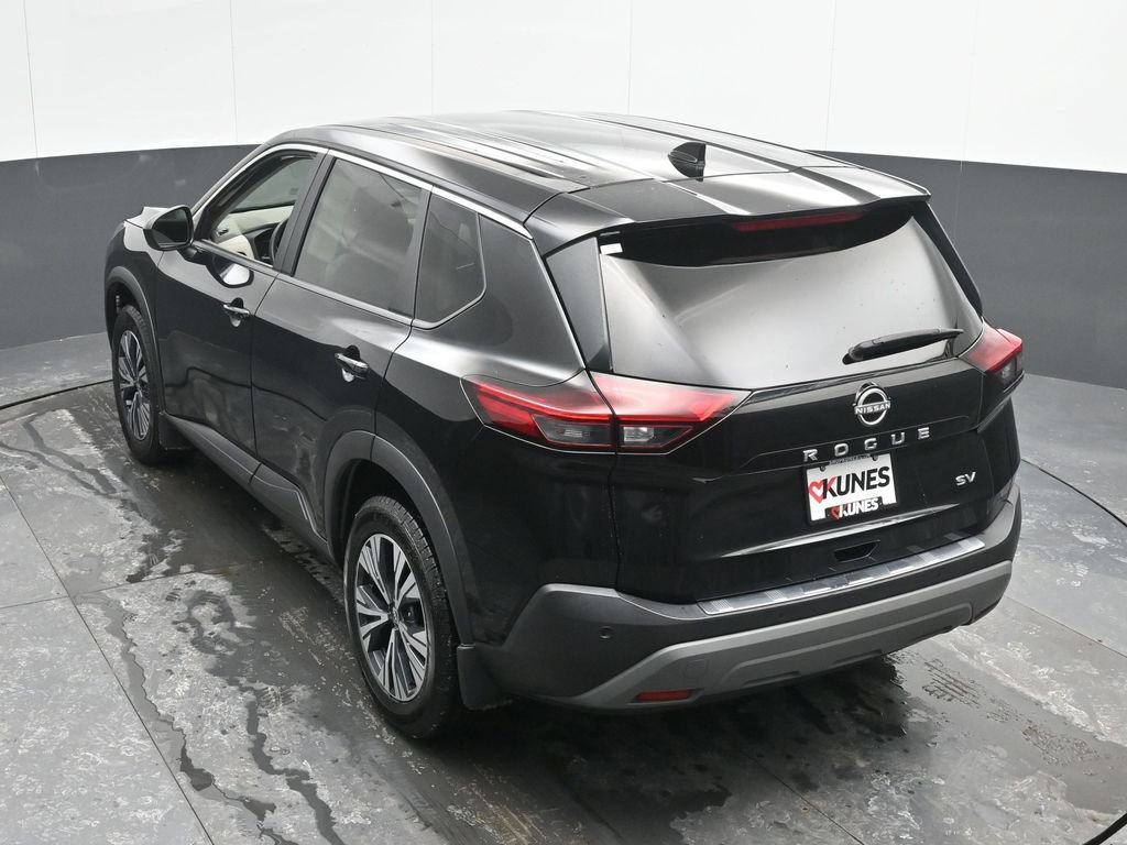 Used 2023 Nissan Rogue SV image 42