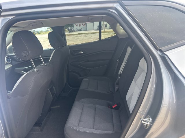 Used 2026 Chevrolet Trax LS FWD image 10