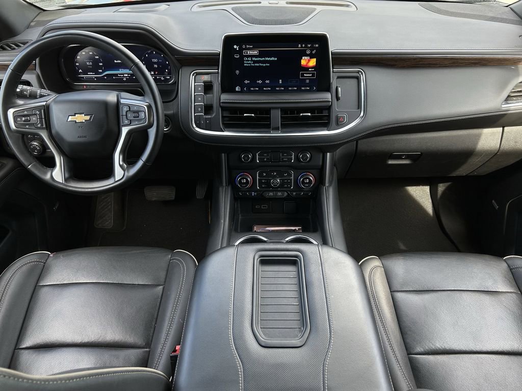 Used 2024 Chevrolet Suburban Premier AWD/4WD image 11