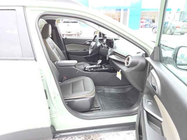 New 2026 Chevrolet Trax ACTIV w/ Driver Confidence Package image 42