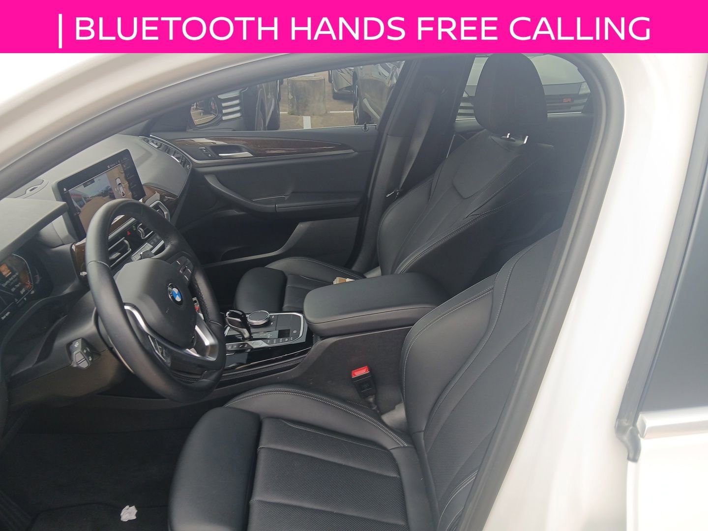 Used 2024 BMW X4 xDrive30i w/ Parking Assistance Package image 11