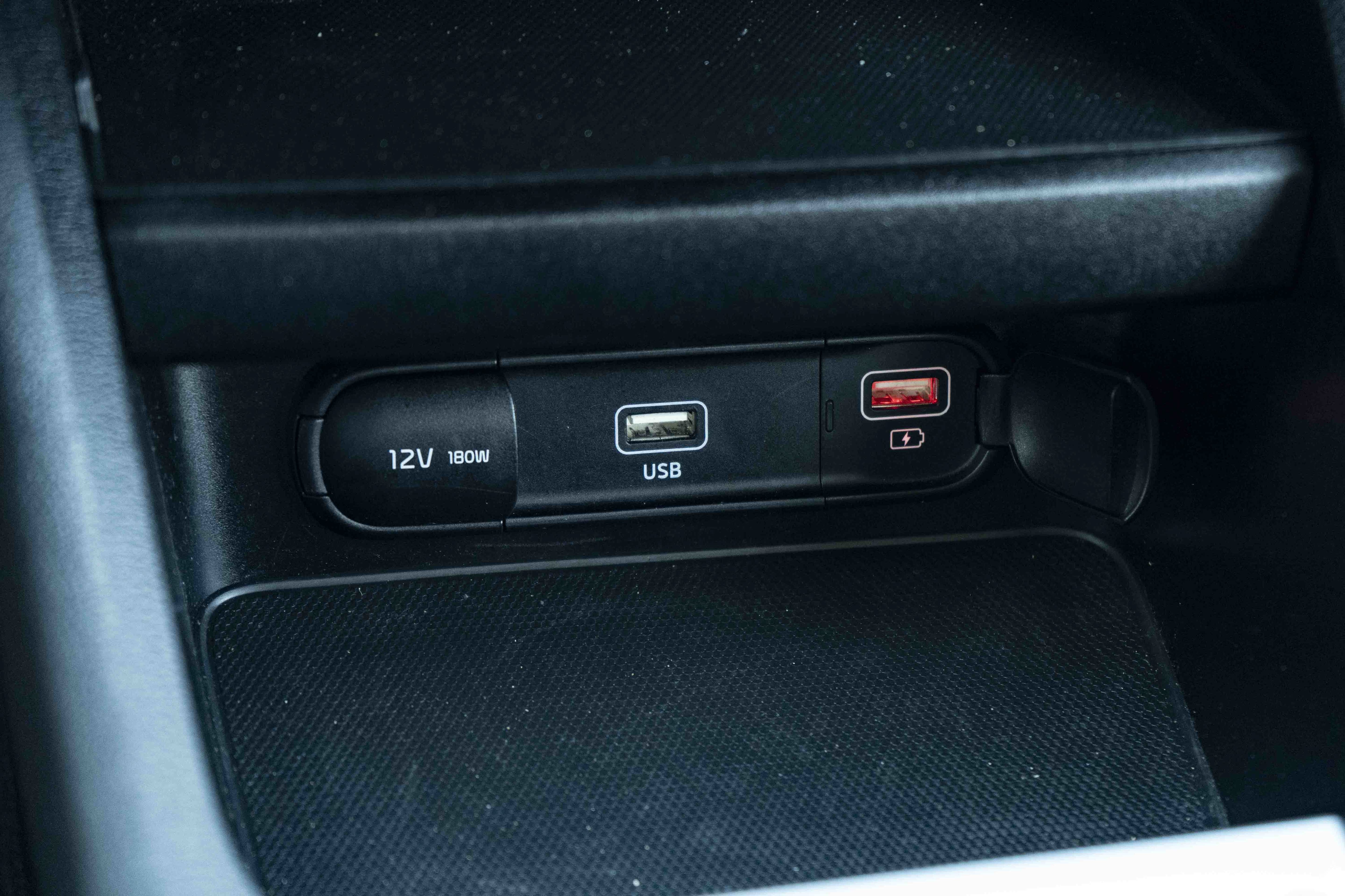 Used 2024 Kia Forte LXS FWD image 31