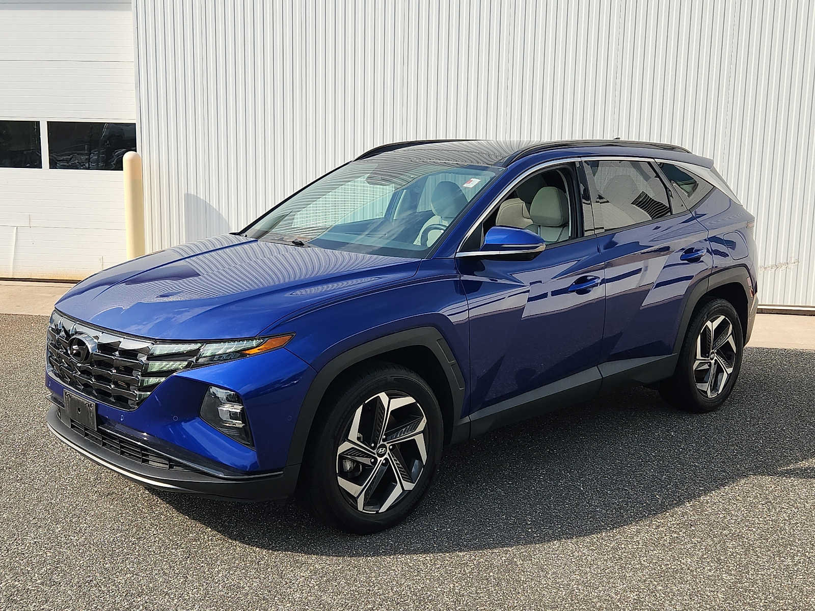 Used 2022 Hyundai Tucson Limited AWD/4WD image 3