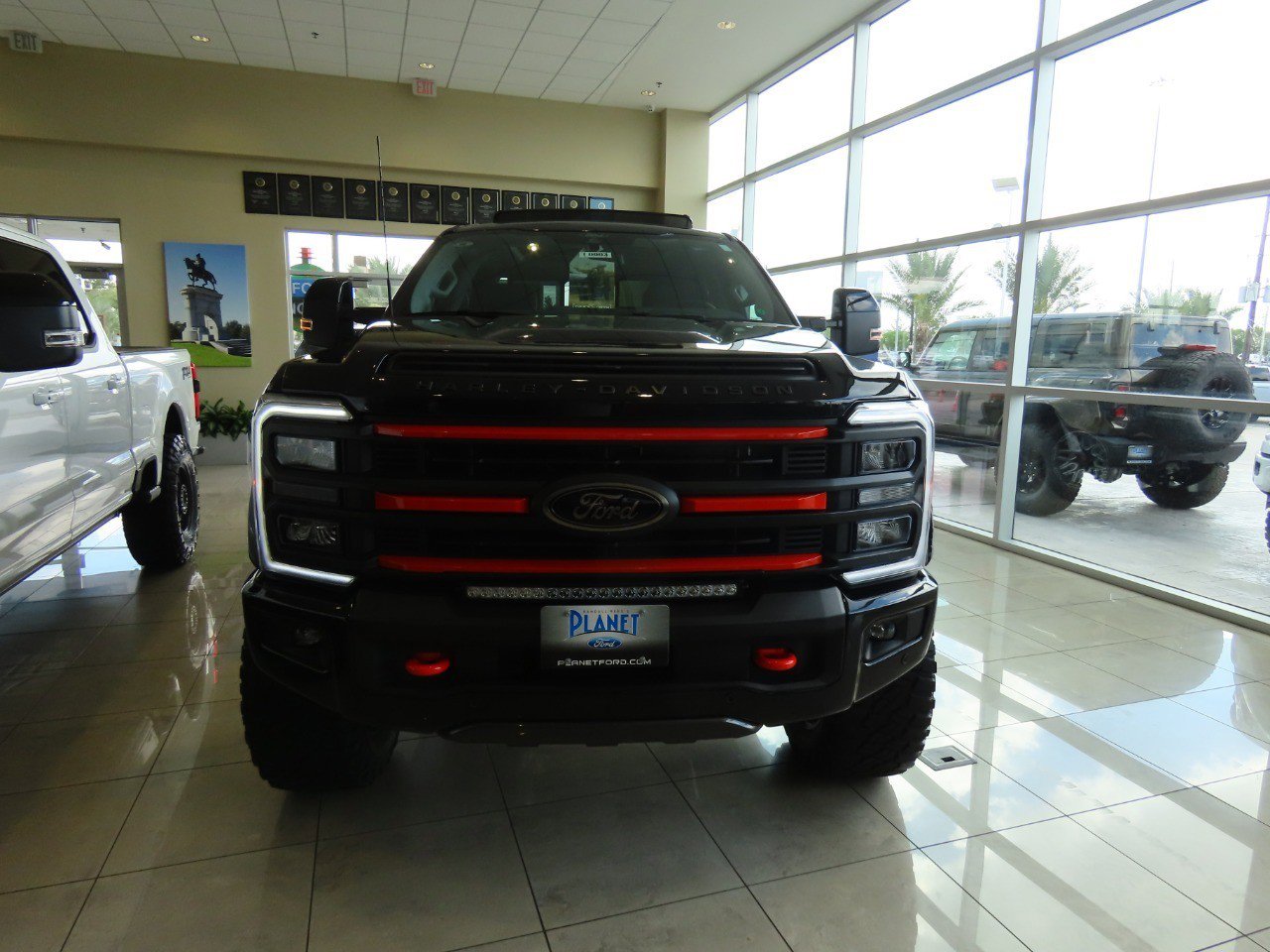 New 2026 Ford F250 Lariat w/ Black Appearance Package image 5