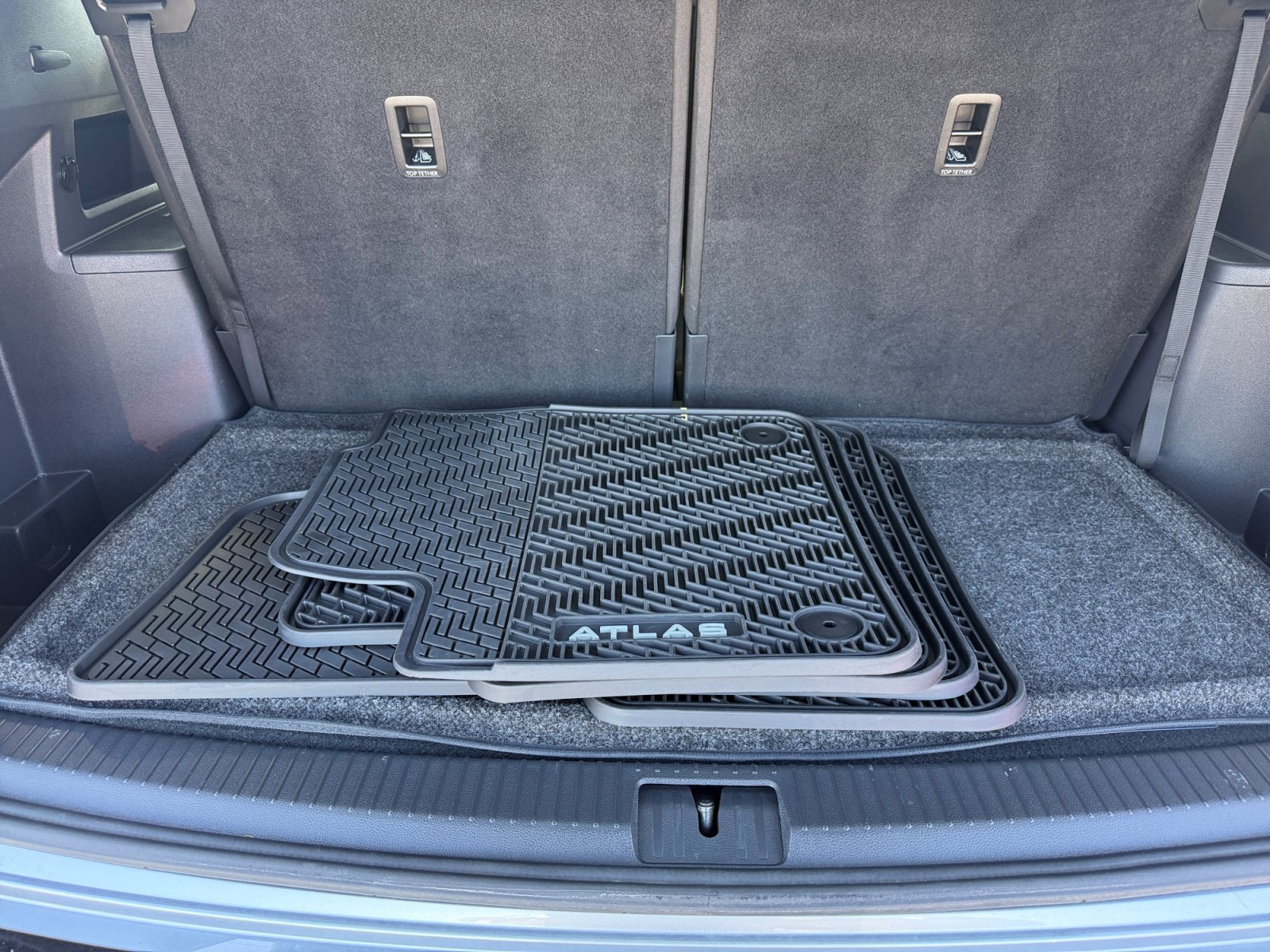 Used 2026 Volkswagen Atlas SE FWD image 30