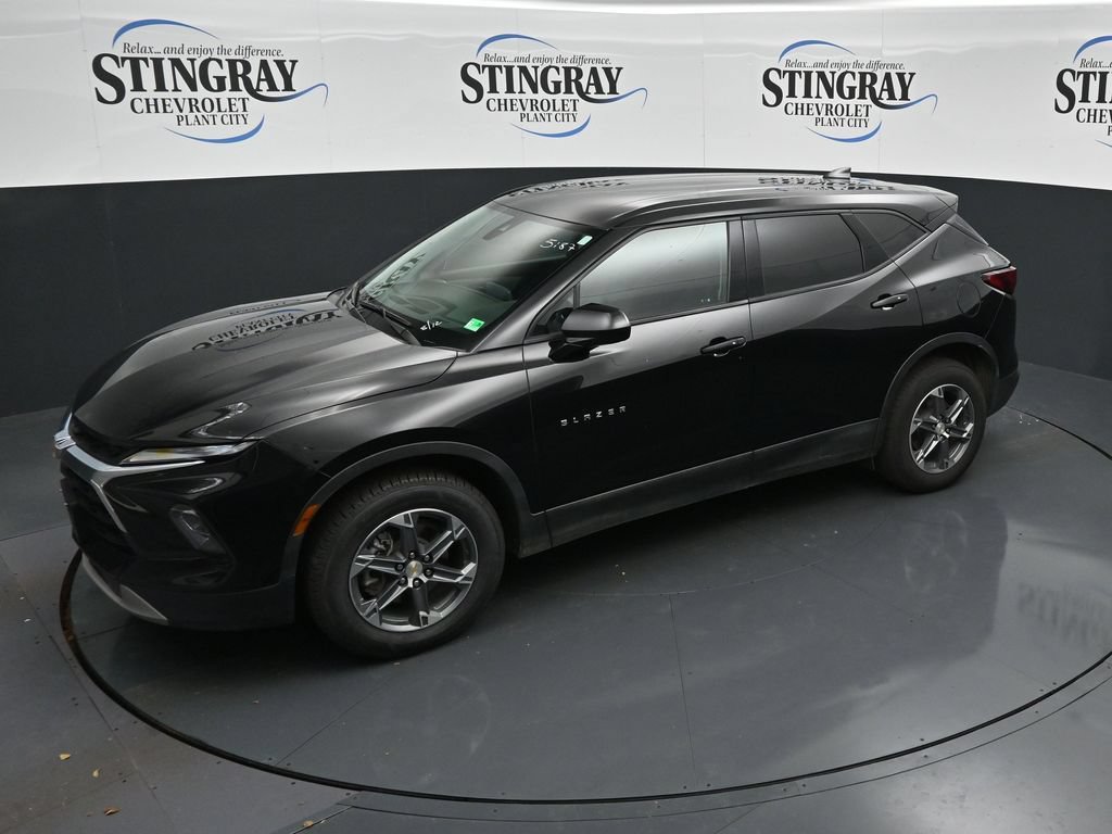 Used 2025 Chevrolet Blazer LT AWD/4WD image 20