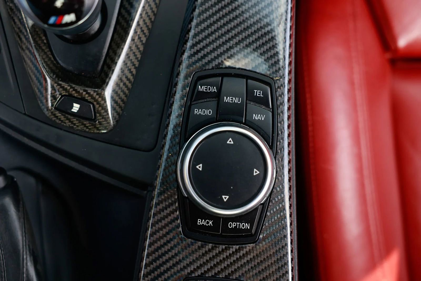 Used 2015 BMW M4 Convertible image 43