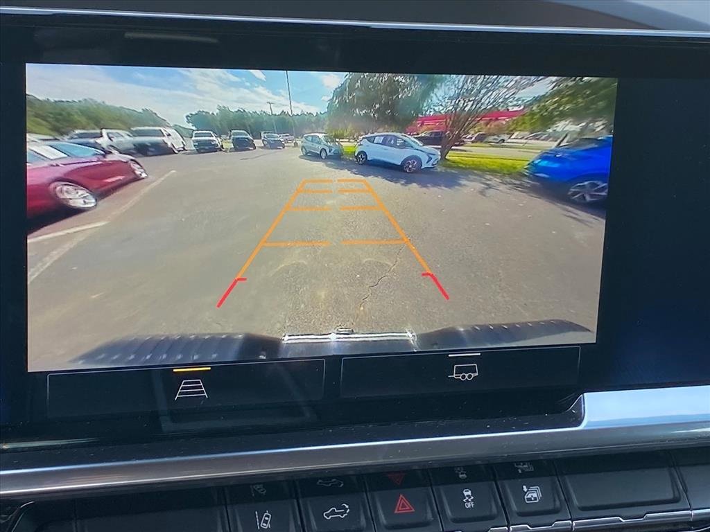 Used 2024 Chevrolet Silverado 2500 LT image 14