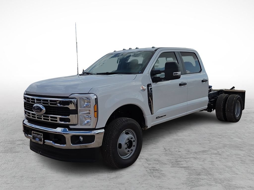 New 2026 Ford F350 XL w/ XL Chrome Package AWD/4WD image 5